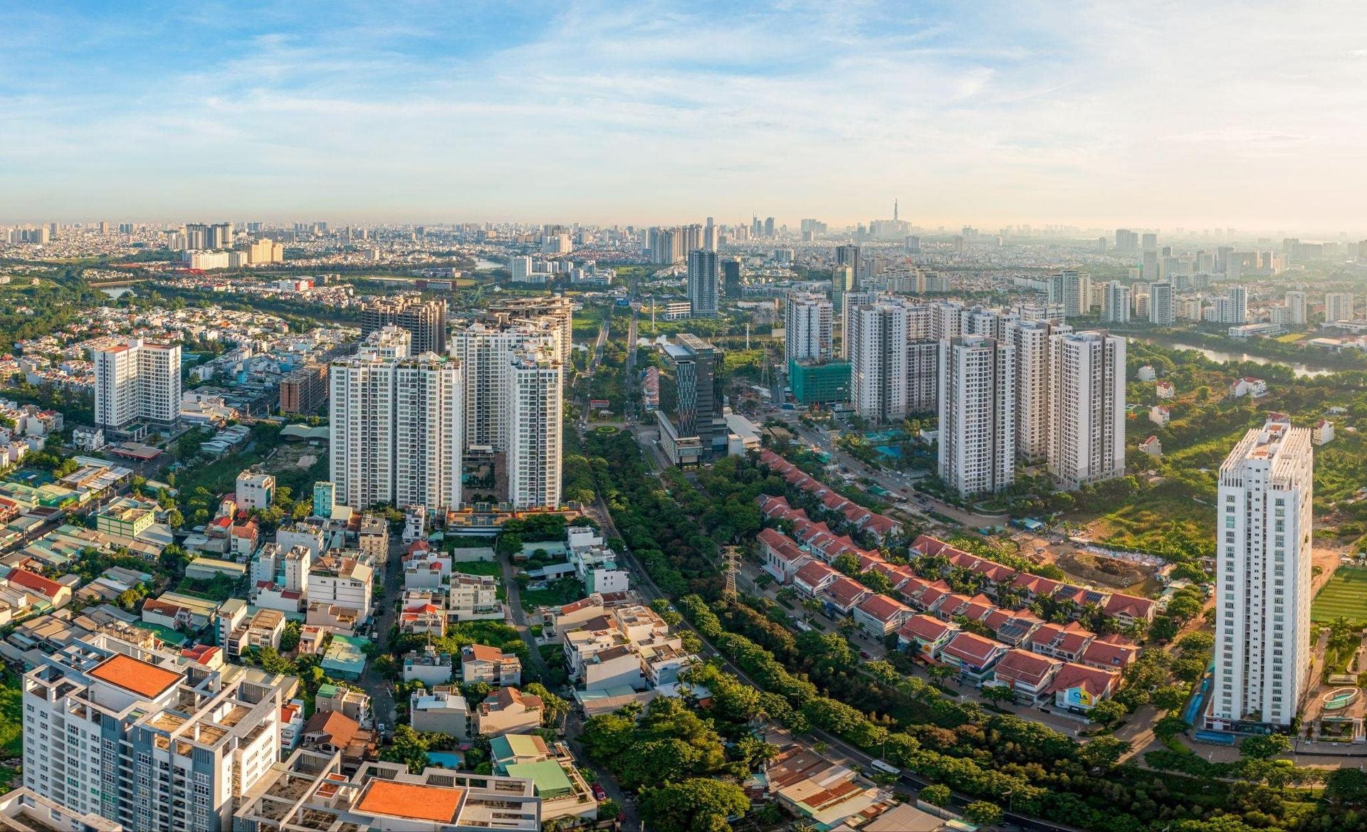 Bức tranh toàn cảnh thị trường và⁢ tâm lý ⁤nhà đầu tư ⁢hiện nay